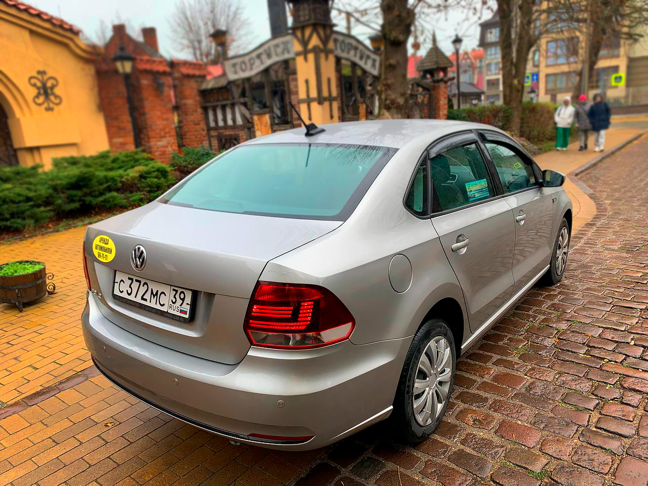 Машина Volkswagen Polo '19