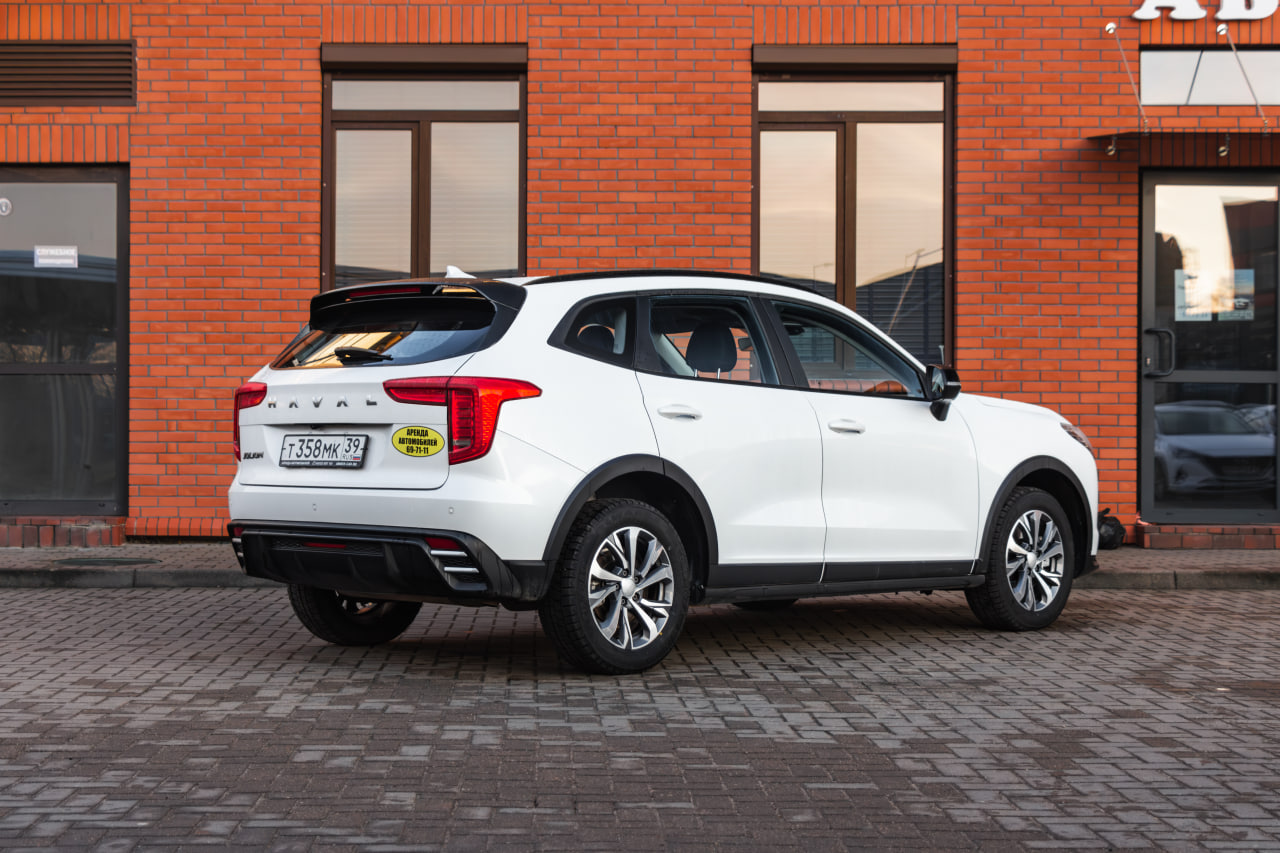 Машина Haval Jolion '24