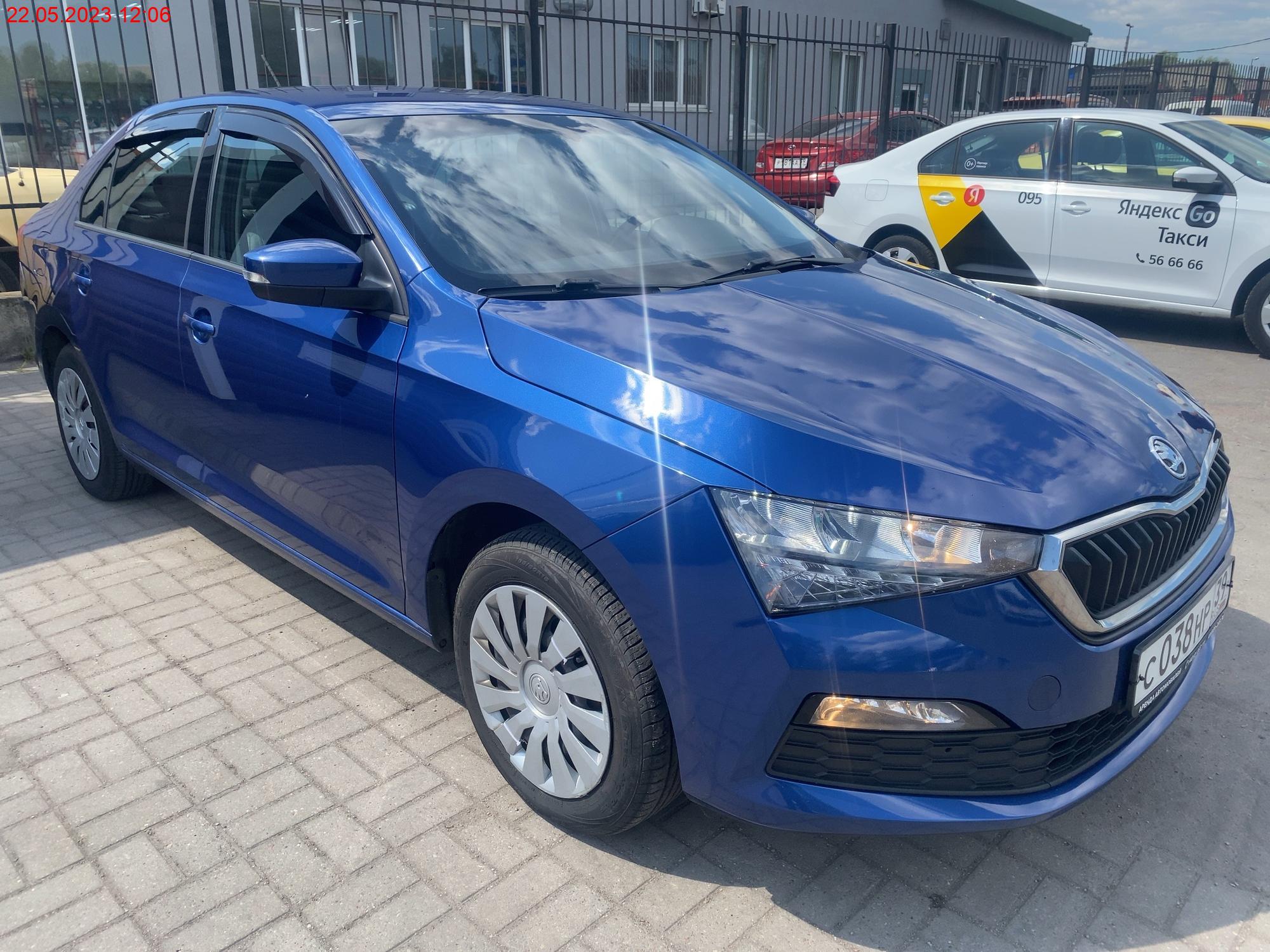 Машина Skoda Rapid '20